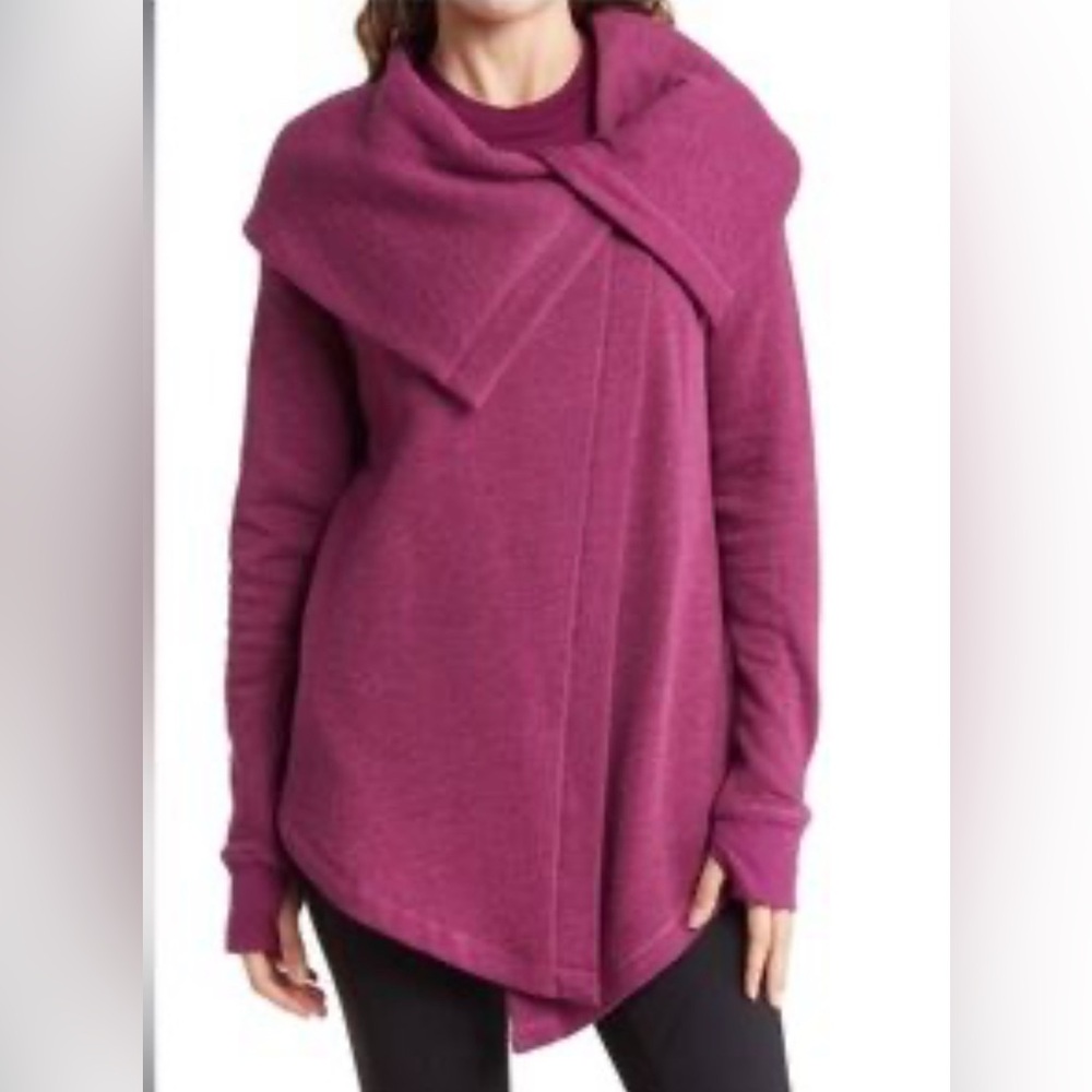 Nordstrom Z by Zella Magenta Purple Small Shooting Stars Wrap Cowl Neck Jacket